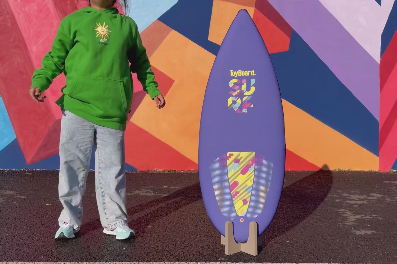 Charger la vidéo : ToyBoard® Screech